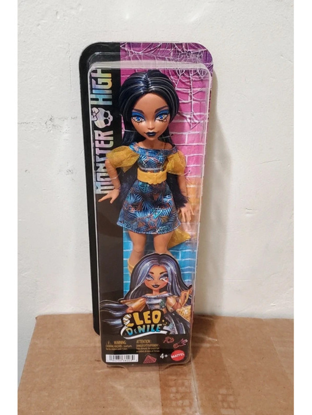 Monster High Cleo De Nile Doll Monster Must Have NIB 80 Char UPC 194735380039